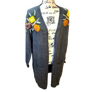 Boundless North Floral Embroidered Cardigan Gray Wool Blend Sz Medium
